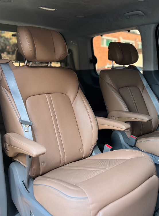 スターリアの広々とした車内2