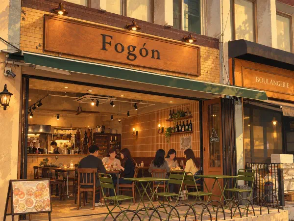 ソウル・パンベのスペイン料理「フォゴン」|テラス席で味わうランチとカネロニ