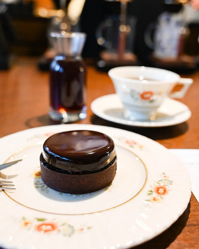 【弘大】スイーツにコーヒーをペアリング?!大人女子さんへオススメの素敵なカフェ♡