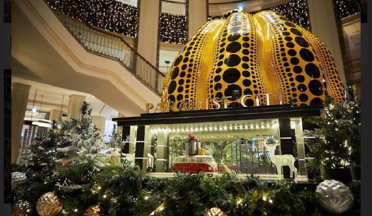 クリスマスが街を彩る！ 流通業界の「インスタ映え」競争激化